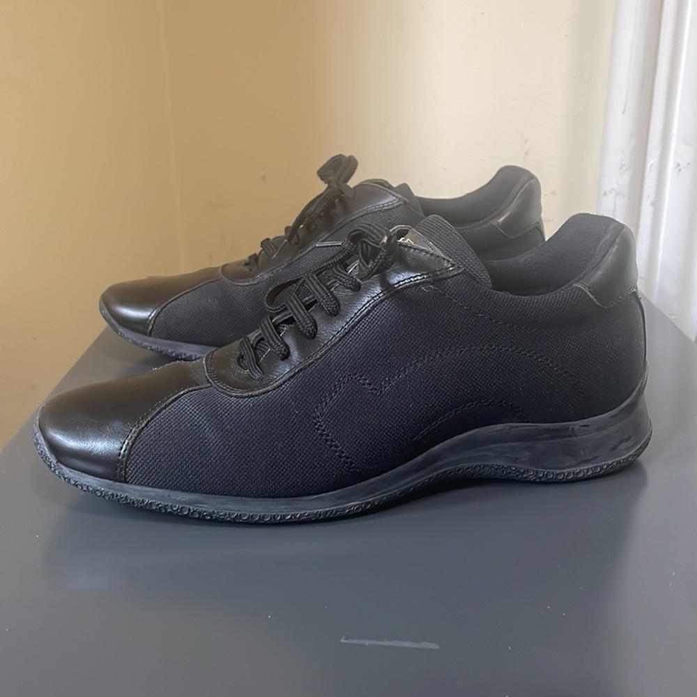 Salvatore Ferragamo Black Wedge Lace Up Sport Shoes $740 EUC US Wmn 7